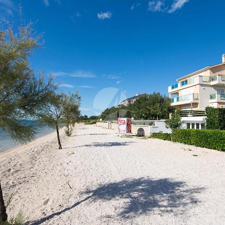 Apartments Citrine On The Beach Biograd Na Moru Exterior foto