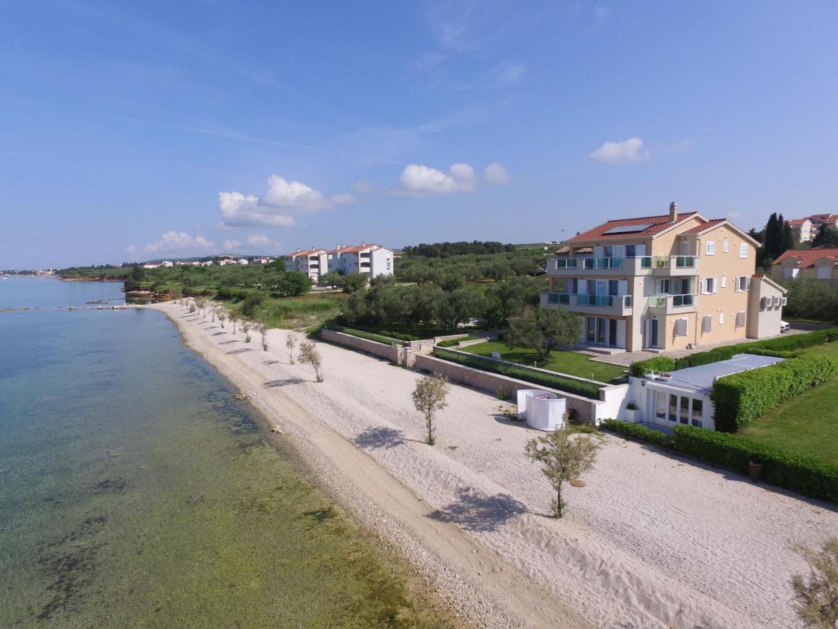 Apartments Citrine On The Beach Biograd Na Moru Exterior foto